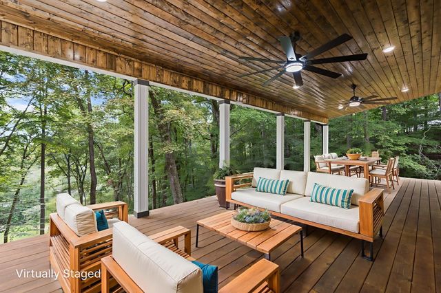 1530 Ridgeview Run, Lynchburg, TN 37352