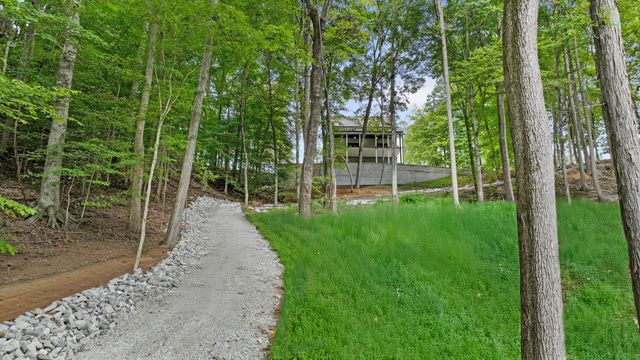 1530 Ridgeview Run, Lynchburg, TN 37352