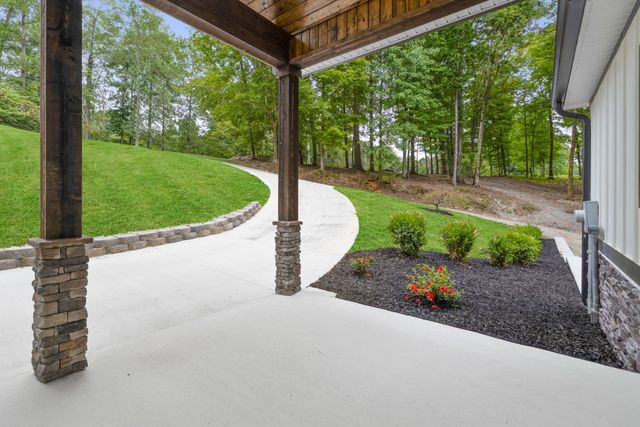 1530 Ridgeview Run, Lynchburg, TN 37352