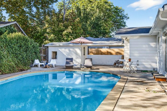 610 J Street, Medford, OR 97501