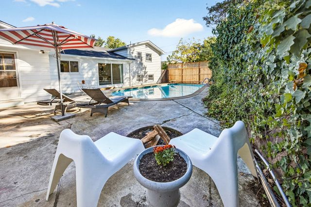 610 J Street, Medford, OR 97501