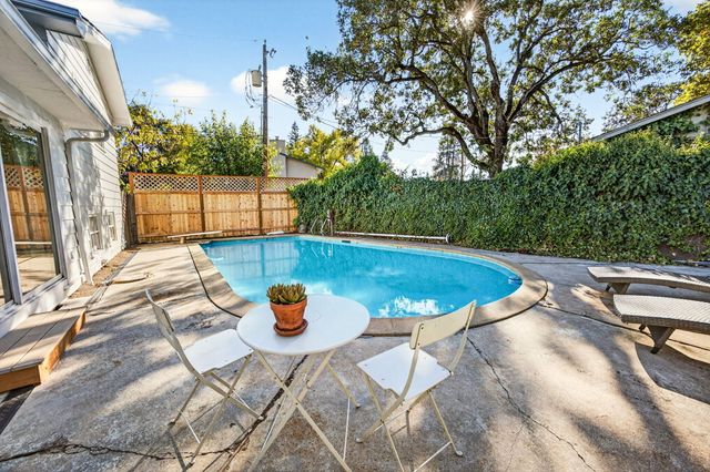 610 J Street, Medford, OR 97501