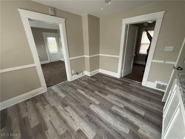 10004 Mount Auburn Avenue, Cleveland, OH 44104