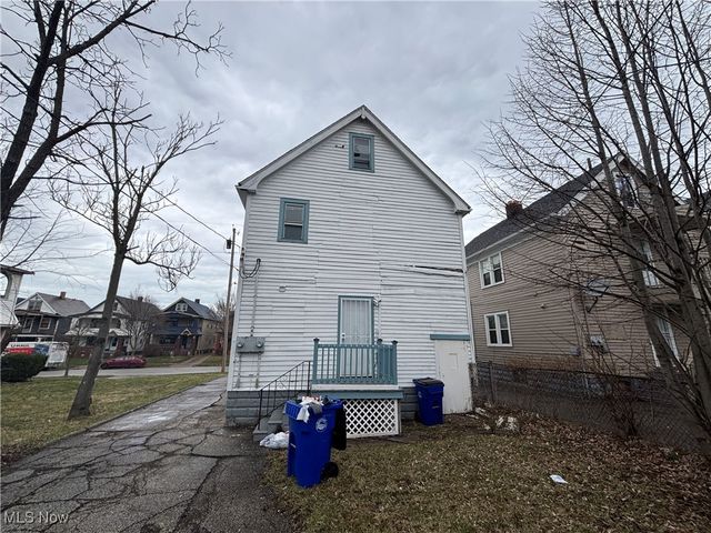 10004 Mount Auburn Avenue, Cleveland, OH 44104