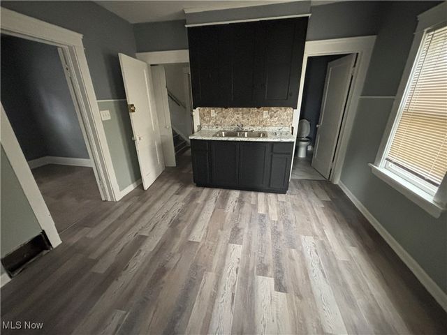 10004 Mount Auburn Avenue, Cleveland, OH 44104