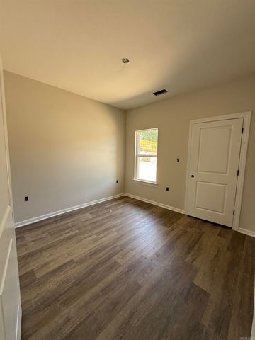 507 Madeleine Circle, Austin, AR 72007
