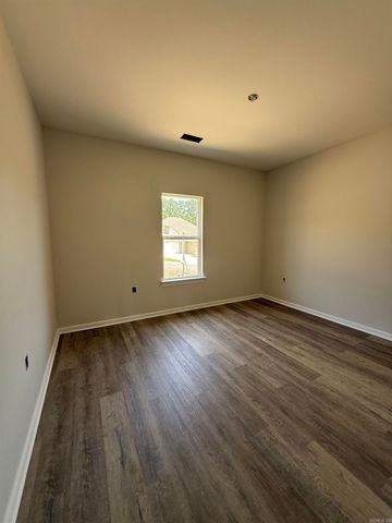 507 Madeleine Circle, Austin, AR 72007