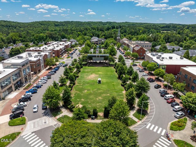 206 Brookgreen Drive, Chapel Hill, NC 27516