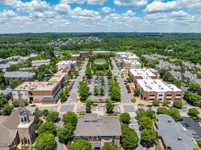 206 Brookgreen Drive, Chapel Hill, NC 27516