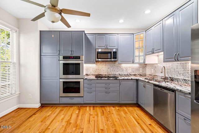 206 Brookgreen Drive, Chapel Hill, NC 27516