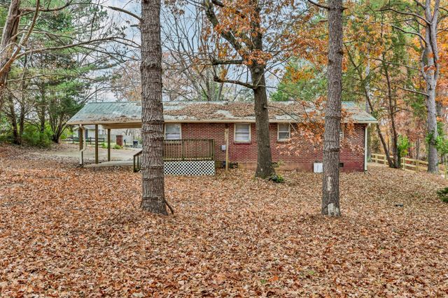 2842 Thrush Dr, Clarksville, TN 37040