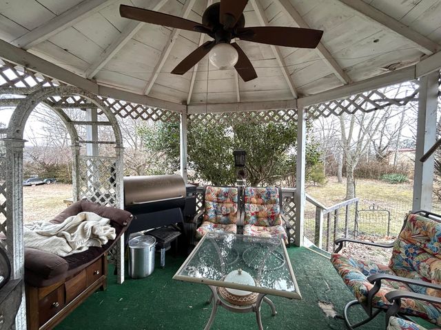 820 2nd Street, Cabool, MO 65689