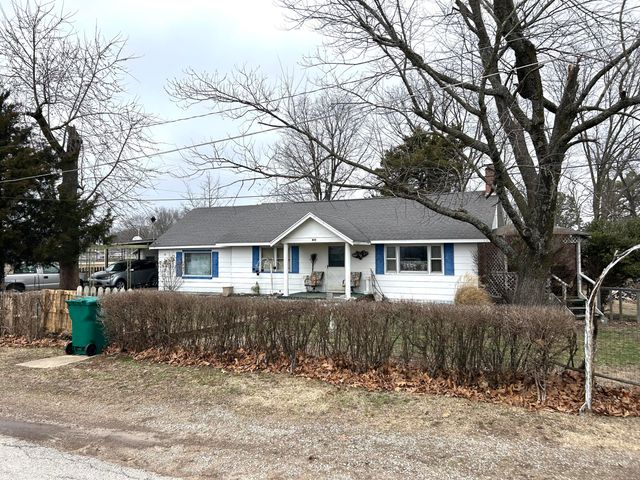 820 2nd Street, Cabool, MO 65689