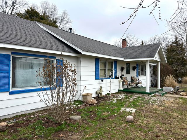 820 2nd Street, Cabool, MO 65689