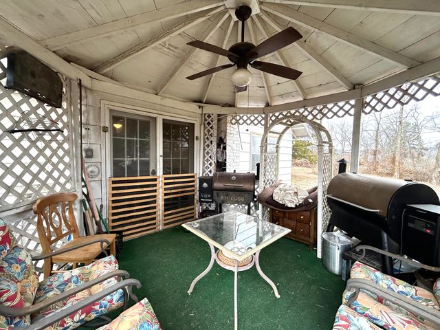 820 2nd Street, Cabool, MO 65689