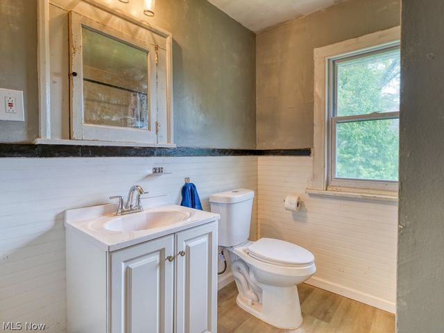 13511 Beaumont Avenue, East Cleveland, OH 44112