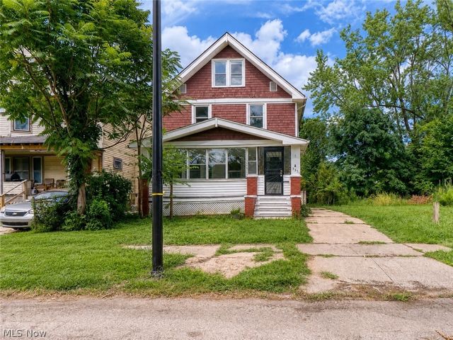 13511 Beaumont Avenue, East Cleveland, OH 44112