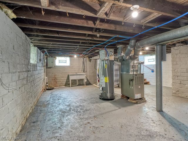 13511 Beaumont Avenue, East Cleveland, OH 44112