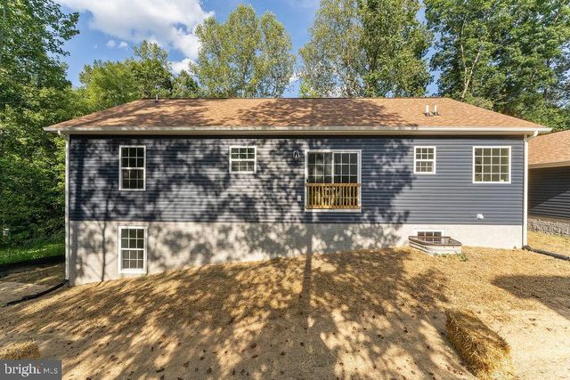 95 WOODLAND SHORES DR, Louisa, VA 23093