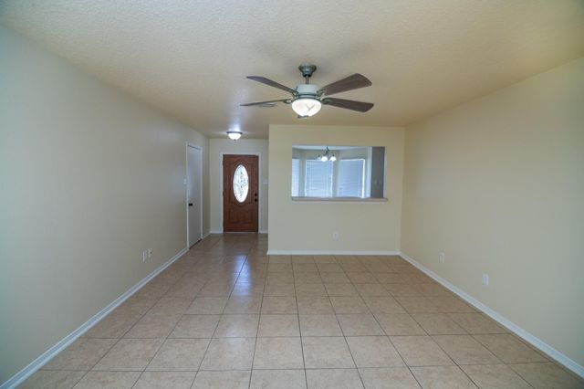 5705 Fargo Drive, Dickinson, TX 77539