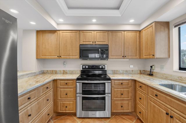 7320 Clunie Place 13906, Delray Beach, FL 33446