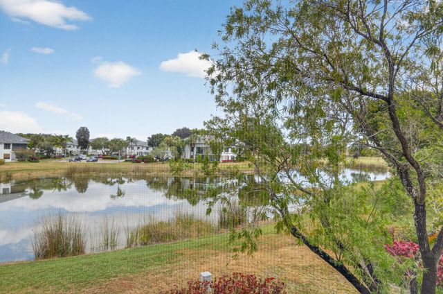 7320 Clunie Place 13906, Delray Beach, FL 33446