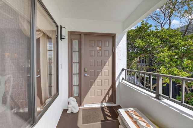 7320 Clunie Place 13906, Delray Beach, FL 33446