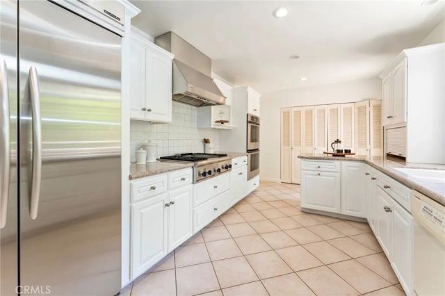 561 Sierra Meadows, Sierra Madre, CA 91024