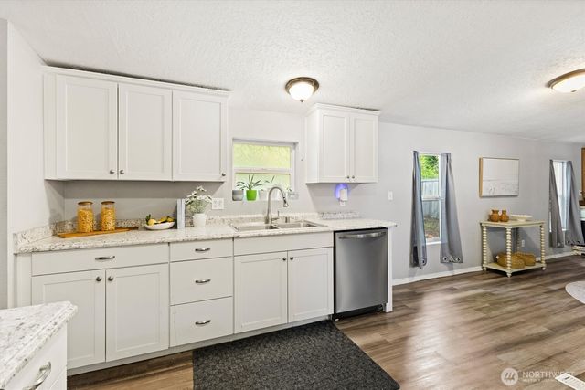 3624 Galiano Dr, Ferndale, WA 98248