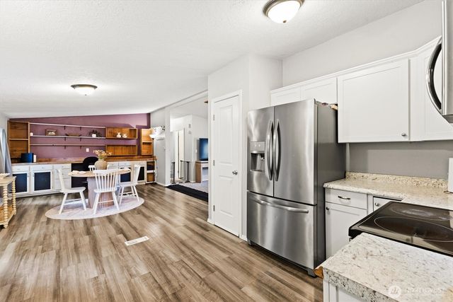 3624 Galiano Dr, Ferndale, WA 98248