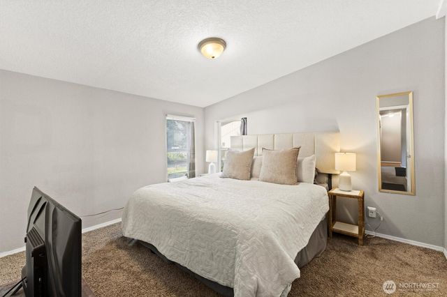 3624 Galiano Dr, Ferndale, WA 98248