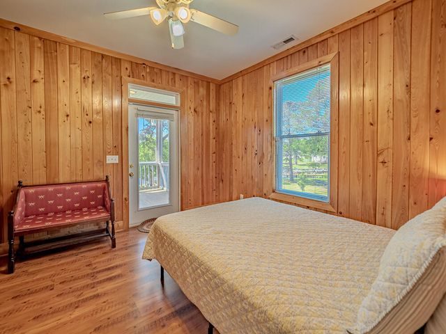 1296 Levi Street, Manning, SC 29102