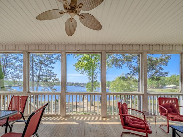 1296 Levi Street, Manning, SC 29102