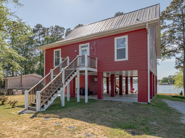 1296 Levi Street, Manning, SC 29102