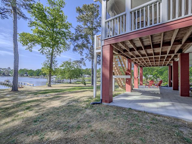 1296 Levi Street, Manning, SC 29102
