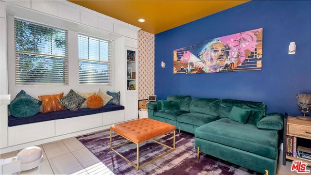 14104 W Chapparel Lane, Van Nuys, CA 91405