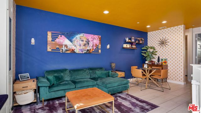 14104 W Chapparel Lane, Van Nuys, CA 91405