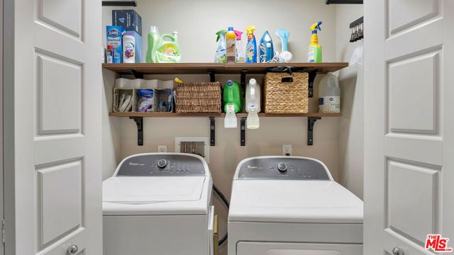 14104 W Chapparel Lane, Van Nuys, CA 91405