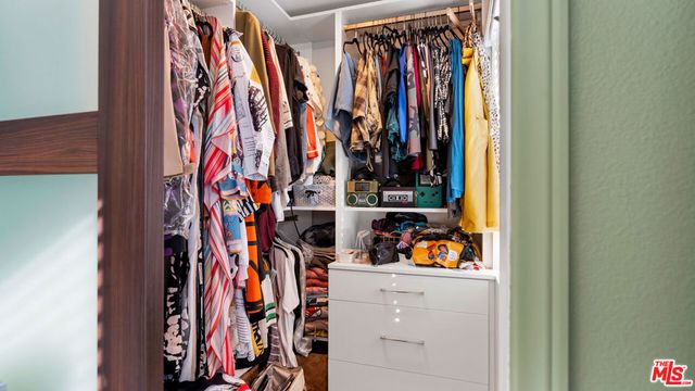 14104 W Chapparel Lane, Van Nuys, CA 91405