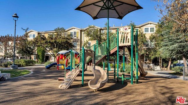 14104 W Chapparel Lane, Van Nuys, CA 91405