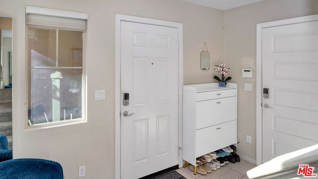 14104 W Chapparel Lane, Van Nuys, CA 91405