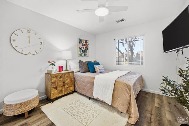 10720 Anacostia Way, Bakersfield, CA 93311