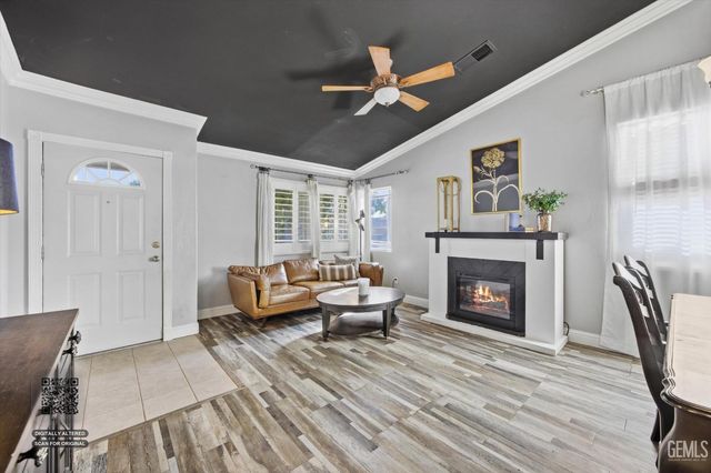 10720 Anacostia Way, Bakersfield, CA 93311