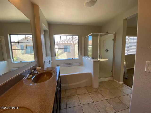 1677 E Elgin Street, Gilbert, AZ 85295
