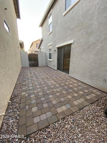 1677 E Elgin Street, Gilbert, AZ 85295