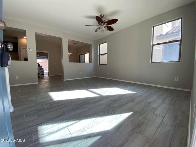 1677 E Elgin Street, Gilbert, AZ 85295