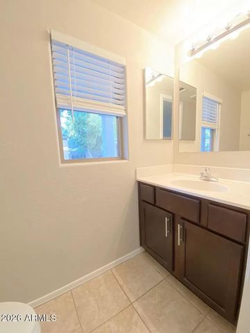 1677 E Elgin Street, Gilbert, AZ 85295
