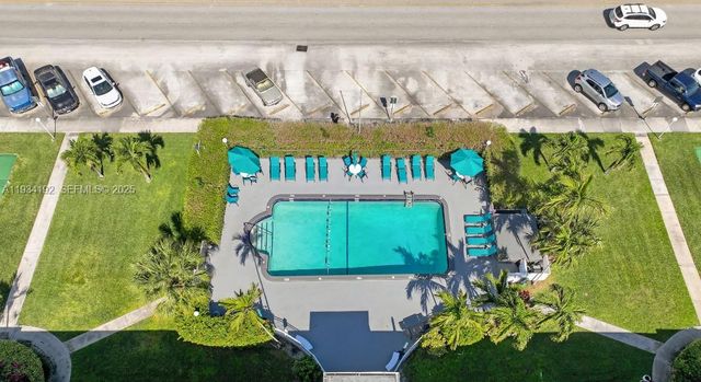 900 Atlantic Shores Blvd 126, Hallandale Beach, FL 33009