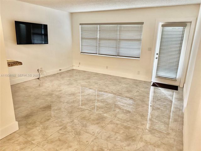 900 Atlantic Shores Blvd 126, Hallandale Beach, FL 33009