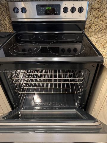 900 Atlantic Shores Blvd 126, Hallandale Beach, FL 33009